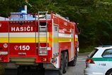 Nocny poziar obytneho privesu na Orave skoda 7500 eur