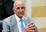 Thomas Barrack urazil libanonskych novinarov na tlacovke