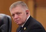 Robert Fico zrusil dnesny program pre virozu