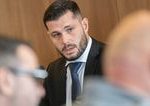 Cesi zasnu nad bizarnymi nazormi poslanca Smeru Richarda Glucka
