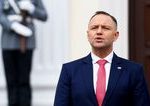 Donald Tusk kritizuje 100 dni Karola Nawrockeho vo funkcii