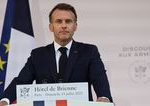 Emmanuel Macron varoval pred zavislostou Europy od gigantoch
