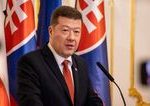 Roztrzka pred cestou do Bratislavy Tomio Okamura nezobral cesku opoziciu