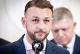 Ako Ustavny sud zastavil Matusa Sutaja Estok Minister nevyuzil moznosti obrany pred podanm staznosti