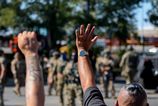 Byvaleho moderatora CNN zadrzali v svislosti s protestami v Minneapolis