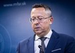 Slovenska ekonomika v tieni globalnej neistoty Ministerstvo financii predpoveda rast na urovni jedneho percenta HDP