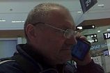 V bratislavskom nakupnom centre sa objavil zlodej ktory kartou vybral tisice eur Policia patra po identite tohto muza