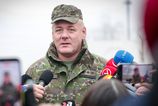 nadzvykovy let nad zapadnym slovenskom armada varuje pred hlasnou razovou vlnou v piatok dopoludnia
