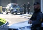 70 tisic pre seba a 150 tisic pre starostu Z prijatia uplatku v Bratislave obvinili muza ktory si podla policie vypytal 220 tisic eur