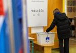 Napat volby v Slovinsku Takmer 1 7 miliona volicov rozhoduje o zlozeni parlamentu a buducej koalicii