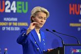 Tvrd uder pre Brusel Nemci maju dost politiky kvoli ktorej Europu nikto neberie vazne tyzden vo svetovej ekonomike