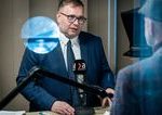 ombudsman dobrovodsky dal vlade nohu do dveri ak mu v liekovej politike nevyhovie rozhodne ustavny sud videopodcast