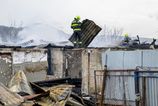 tragdia v mirkovciach ma dalsiu obet v nemocnici zomrelo dvojrocne dievcatko lekari bojuju o zivot rocneho chlapca