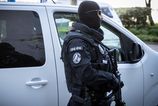 Akcia Medeln policia zadrzala 12 osob a osem obvinila z organizovaneho zlocinu