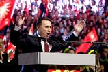Viktor Orban skryval este vacsiu rybu nez polsky minister ktory usiel do USA