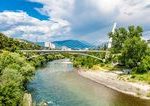Radsej divoky Balkan ako predrazene metropoly Podgorica laka na vyhodne nakupy