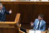 Tvrda facka pre vladne strany v prvej patke najdoveryhodnejsich lidrovs nie je ani jeden politik koalicie