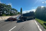 Zrazka nakladnych vozidiel na dialnici D1 zablokovala cestu smerom do Trnavy