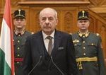 Madarsky prezident vaha s podpisanim ustavne novely meni pravidla pre sudcov aj prezsidenta