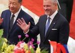 Pellegrini po rokovaniach v Pekingu hlasi historicky najlepsie vztahy s Cinou a laka velku automobilku