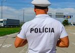 Policajt z dopravneho inspektoratu v Ziari nad Hronom je obvineny z dlhodobeho tyrania manzelky hrozi mu vazba