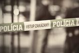 V Petrzalke pobodli muza podozrivych zadrzali