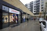 Tesco naozaj bali kufre Zhltne jeho 185 predajni drava Biedronka alebo domaci financni zraloci