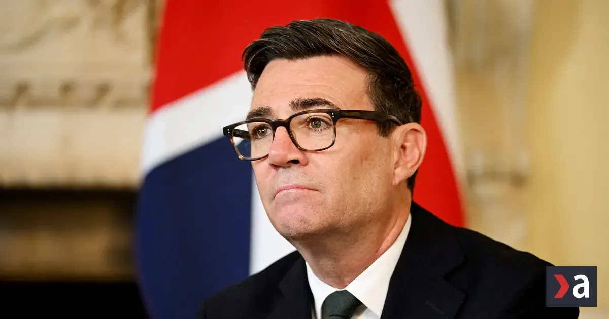 Andy Burnham o Brexite: Vystúpenie z EÚ prinieslo Británii viac škody ako úžitku