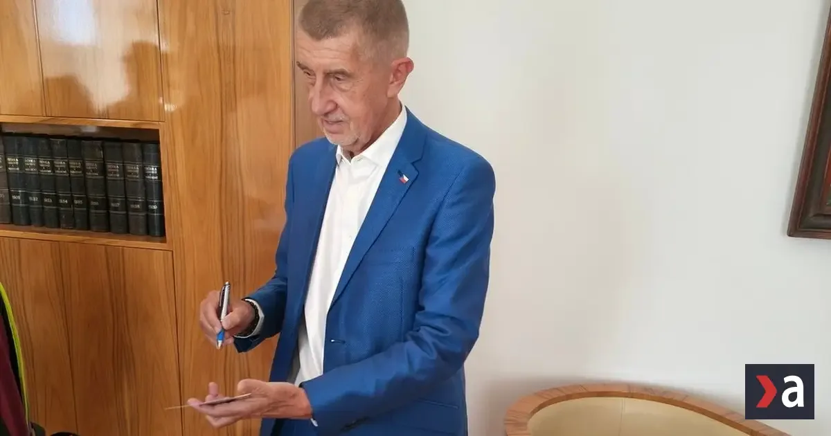 Česi si dnes pripomínajú Deň českej štátnosti a sviatok svätého Václava