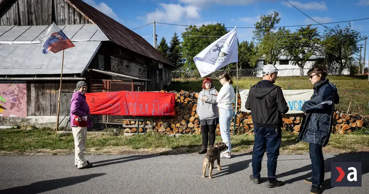 Domobranou proti Tarabovej priehrade: Ľudia z Látok čakajú ďalšie nočné prekvapenie