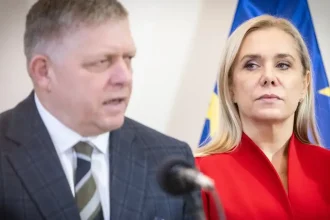 Fico definitívne zobral projekt nových Bohuníc za 11 miliárd Sakovej