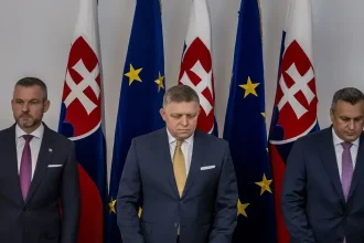 Fico hovorí o stabilite, no koaličné krízy nekončia