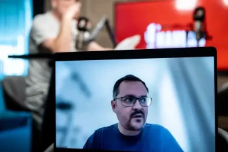Fico zvyšuje riziko vojny, spochybňovanie článku 5 je nebezpečné, varuje expert Havlíček