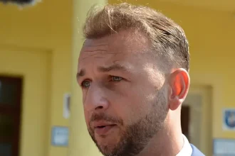 Hrozby bombovými útokmi otriasli štátnym vrcholom. Raši a Šutaj Eštok: hranica prekročená