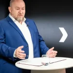 Huliak: Väzby Kaliňákových firiem na zbrojára Strnada sú problém