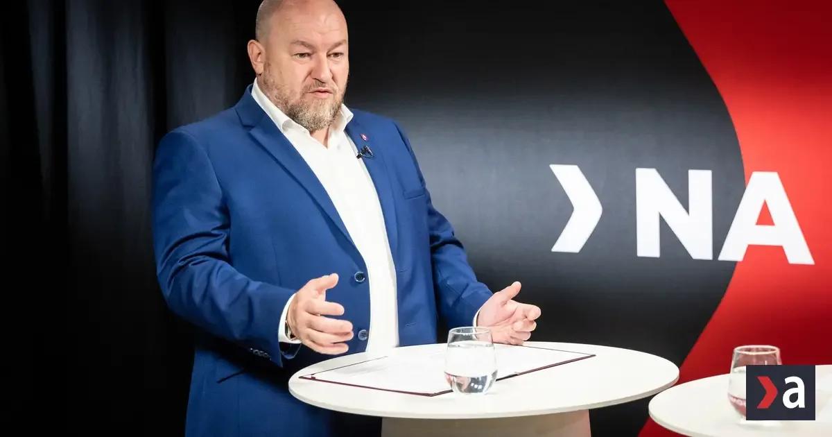 Huliak: Väzby Kaliňákových firiem na zbrojára Strnada sú problém