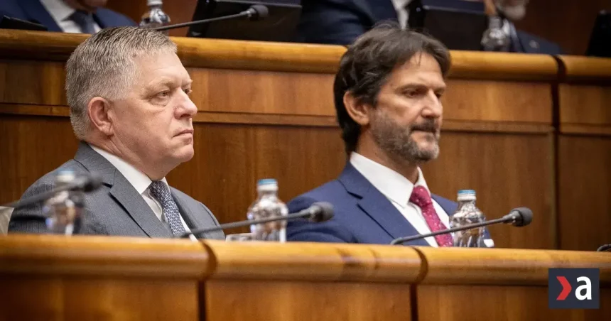 Kaliňák má obrovskú kauzu, no nerozhodila ho. Pred novinármi kľučkoval