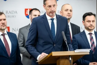 KDH predstavuje kandidátov na primátorov a starostov pred októbrovými voľbami.