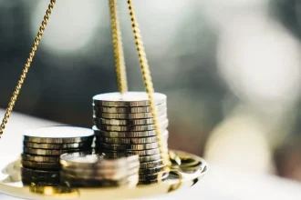 Koalícia rieši rozpočet kampane, lídri chcú dohodu napriek varovaniam