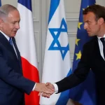 Macron kritizoval Izrael za Gazu aj osady, Netanjahu ostro reagoval