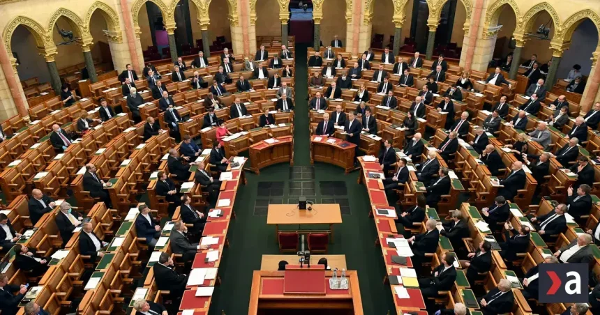 Maďarský parlament odmietol prezidentovho kandidáta na generálneho prokurátora