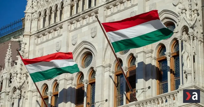 Maďarský parlament zvolil nového šéfa Mediálnej rady, Orbánova éra v médiách sa môže meniť