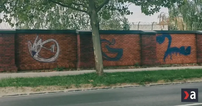 Múr okolo areálu Kukurice zničili vandali, nevydržal.