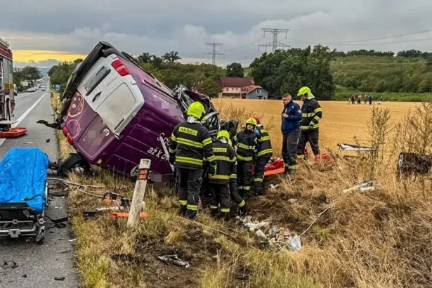 Nehoda uzavrela cestu v okrese Košice-okolie, na mieste aj vrtuľník