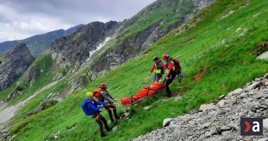 Pod Pyšným štítom zasahovali horskí záchranári, mladý Slovák neprežil pád