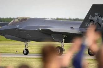 Poľsko varuje USA pred stratou európskych trhov, EÚ sa obráti inam