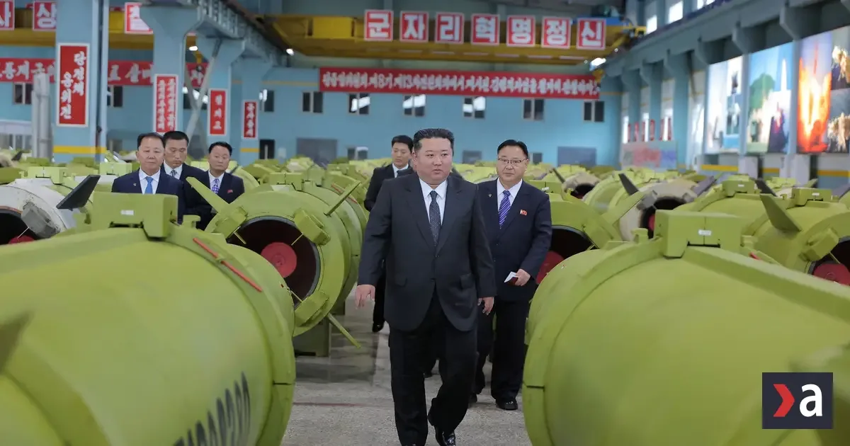 Severná Kórea otestovala nový zbraňový systém, Kim hovorí o kroku v modernizácii armády