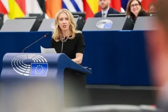 Slovenská vláda prešľapuje, zbrojovky doplácajú na politické vojny