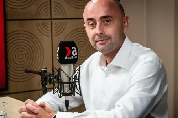 Štefančík: Fico a Smer panikária, a preto útočia na Žilinku