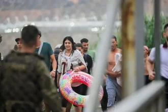 Taliansko a Španielsko sa sporia pre schengenské pravidlá, Rím drží hranice dlhšie